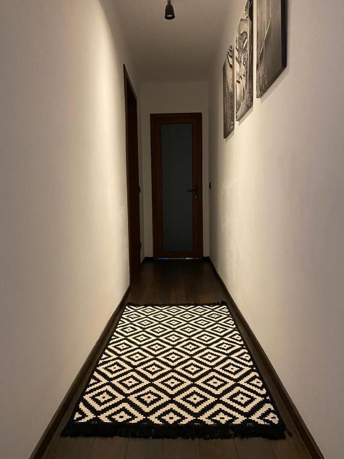 Aparthotel City Center Targu Ocna Экстерьер фото