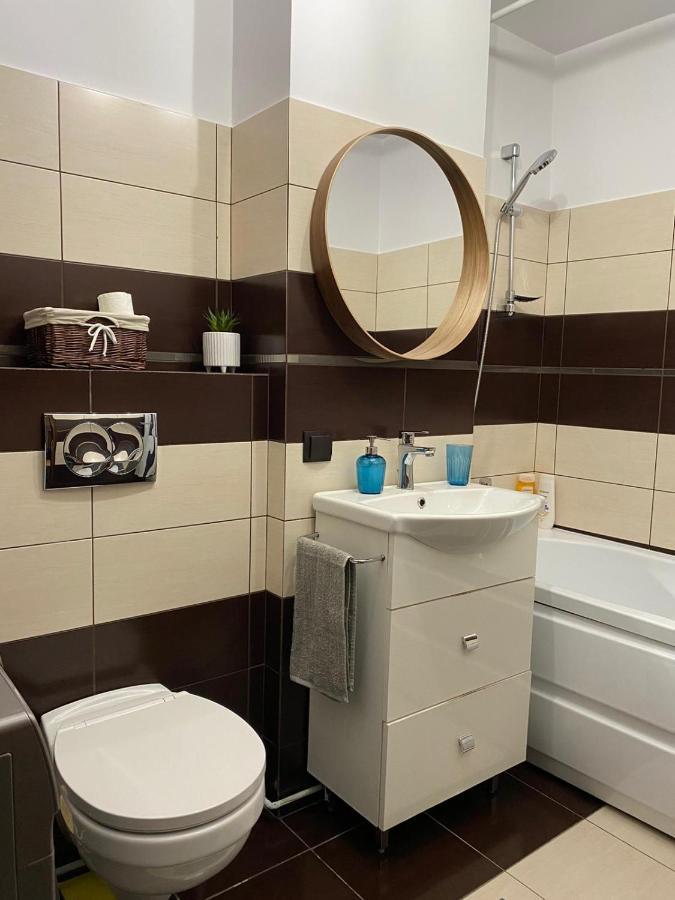 Aparthotel City Center Targu Ocna Экстерьер фото